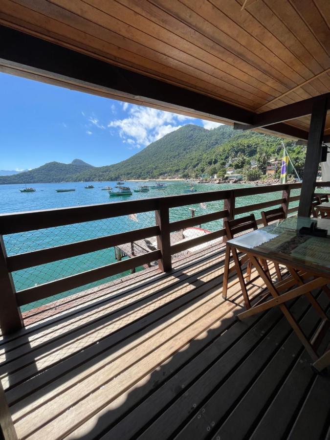 Conves - Ilha Grande Praia de Aracatiba