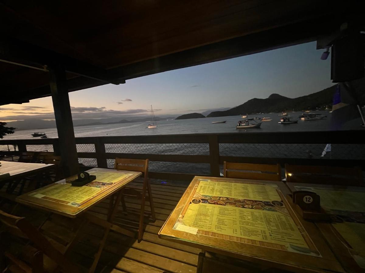 Conves - Ilha Grande Praia de Araçatiba