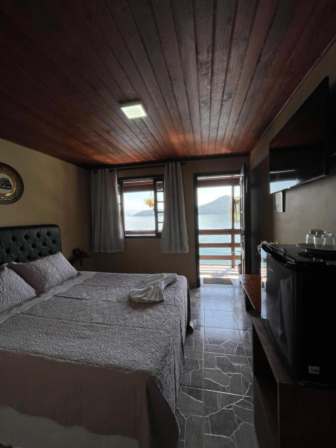 Conves - Ilha Grande Estalagem Praia de Araçatiba